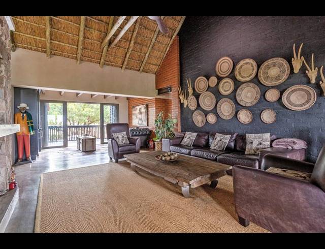 2 BEDROOM HOUSE FOR SALE IN VAALKOP DAM